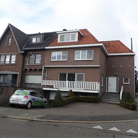 Vakantiewoningen De Jud Maasmechelen Exterior photo